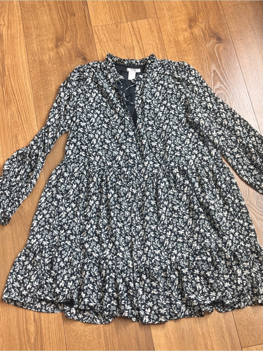 H&M Black Floral Long Sleeve Mini Dress Size S Boho Cottagecore